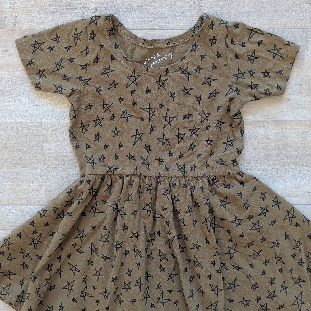 June & January Starry Skater Dress - Size 3/4 - Picture 3 of 7